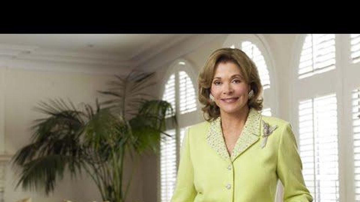 BREAKING NEWS: Jessica Walter Passes Away At Age 80