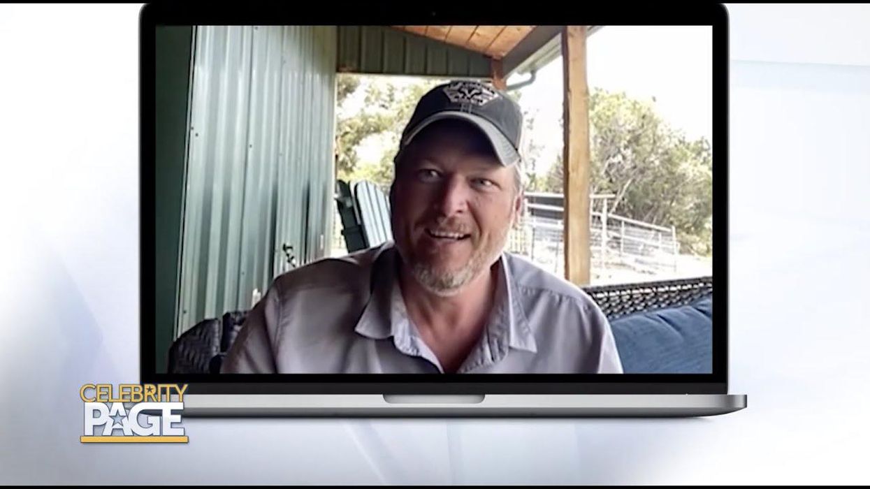 Blake Shelton Promises "To Beat" Ariana Grande Ahead Of Her Coaching Debut On 'The Voice'