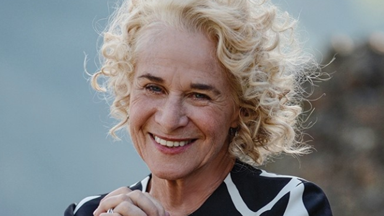 Carole King will be Inducted by Taylor Swift and Jennifer Hudson to the Rock & Roll Hall of Fame