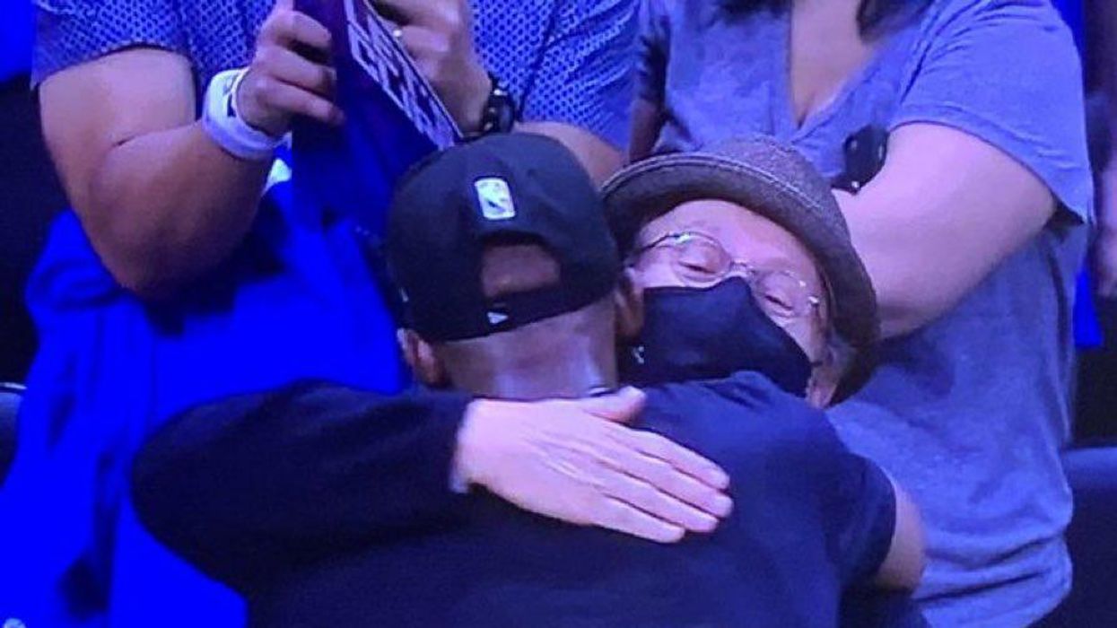 Phoenix Suns PG Chris Paul Thanks Billy Crystal in Victory Speech