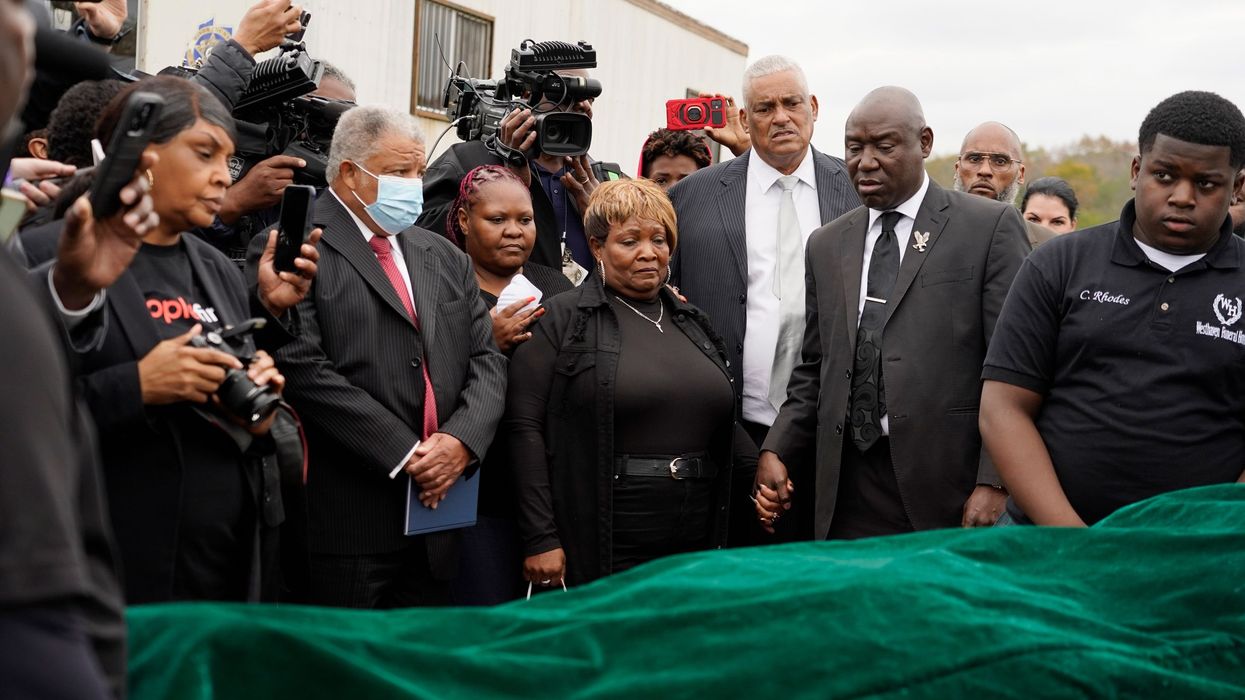 Dexter Wade Mortuary Transport