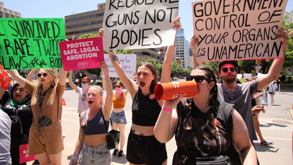 Doctors Sue Idaho Over Ban on Out-of-State Abortion Referrals