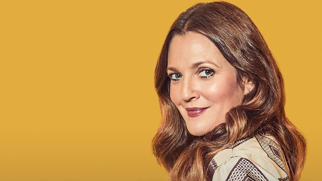 Drew Barrymore Joins Howard Stern on Sirius XM