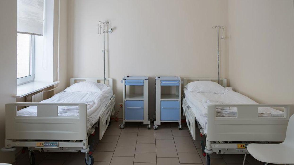 Emergency room hospital beds