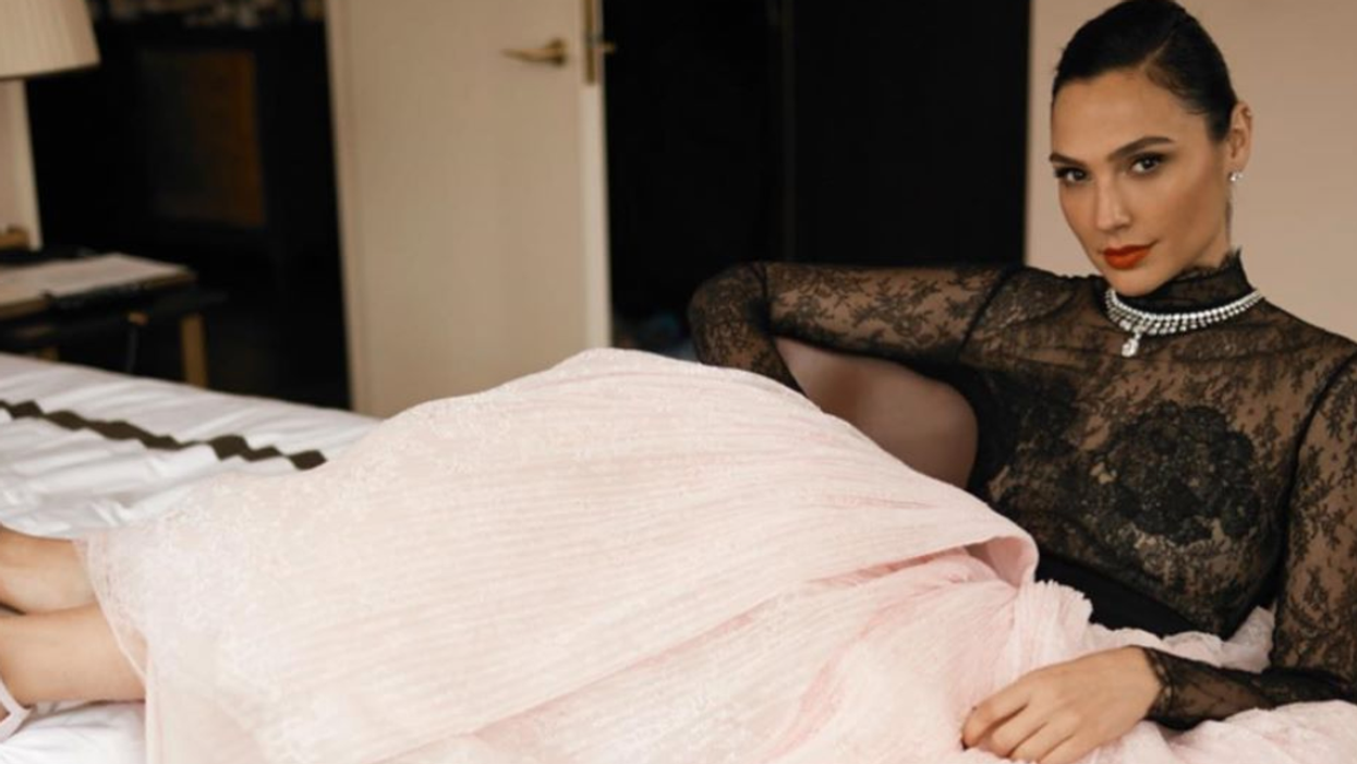 Gal Gadot To Star in 'Cleopatra' Biopic