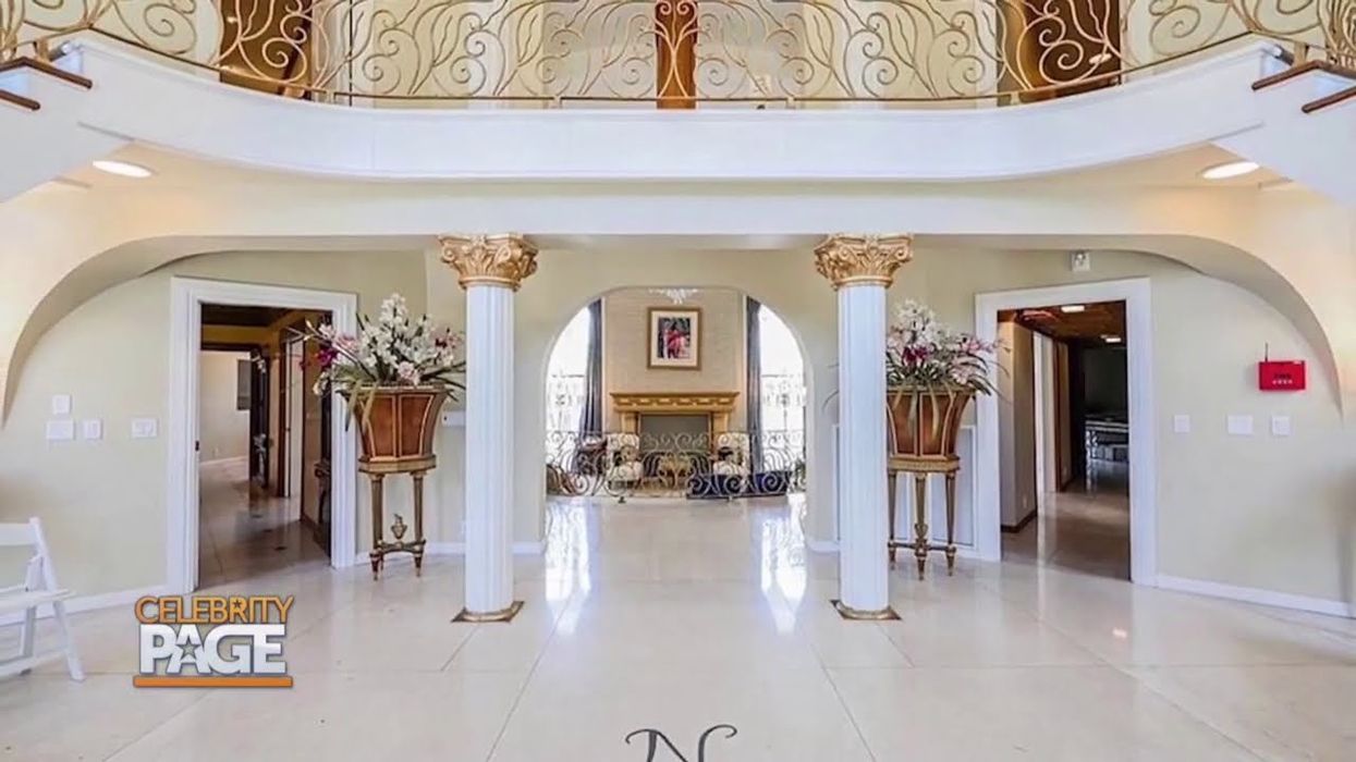 Wayne Newton's GIANT Las Vegas Estate Is On The Market