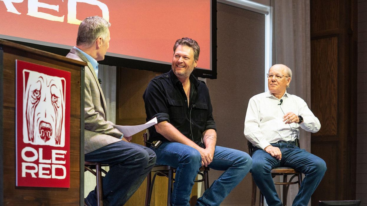 New Year's Resolutions: Blake Shelton Brings More Country To Las Vegas