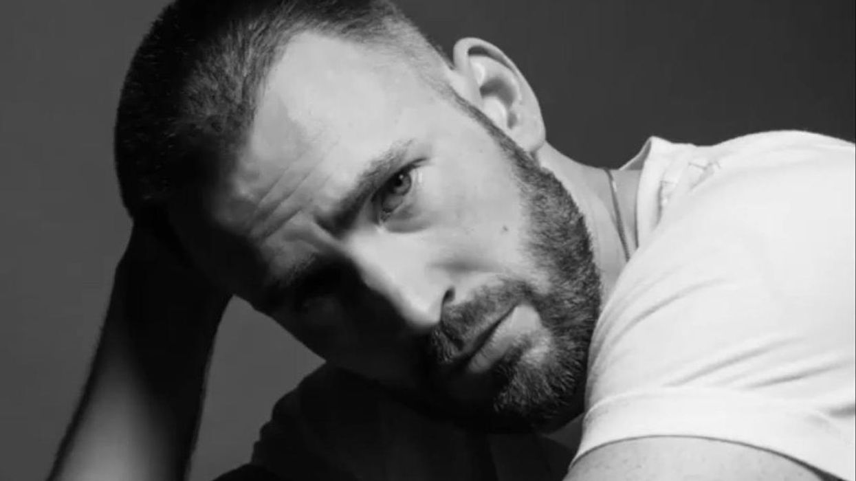 Chris Evans to Star Opposite Dwayne Johnson in Upcoming Amazon Film, 'Red One'