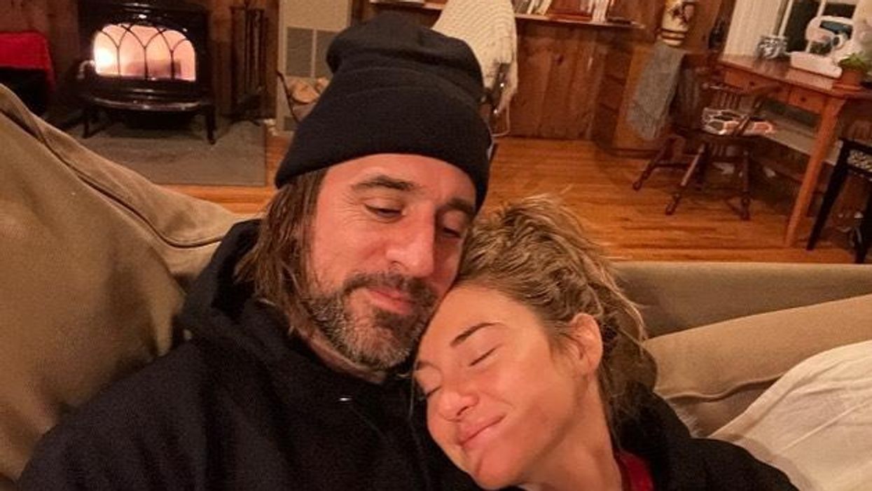 Aaron Rodgers & Shailene Woodley Grab Breakfast Post-Breakup