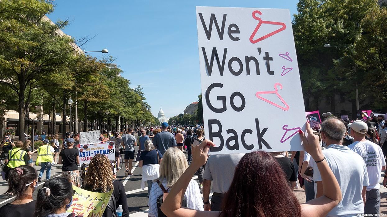 100 Days After Roe Was Overturned, This Is How the White House Is Responding