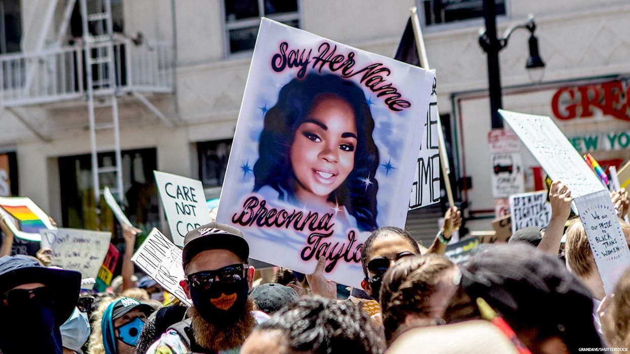 Detectives in Breonna Taylor Killing Confess to Falsifying Warrant Evidence