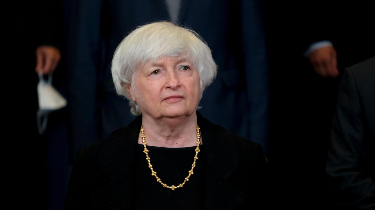 Here's How Congressmen Engage in Sexism Towards Their Female Coworkers