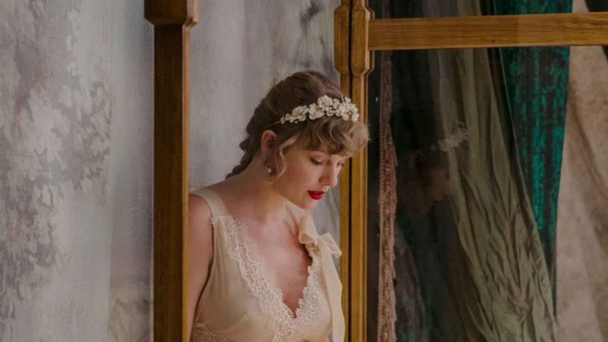 Taylor Swift Is Saving 2020 With A Second Album, And Celebrities Are Rejoicing