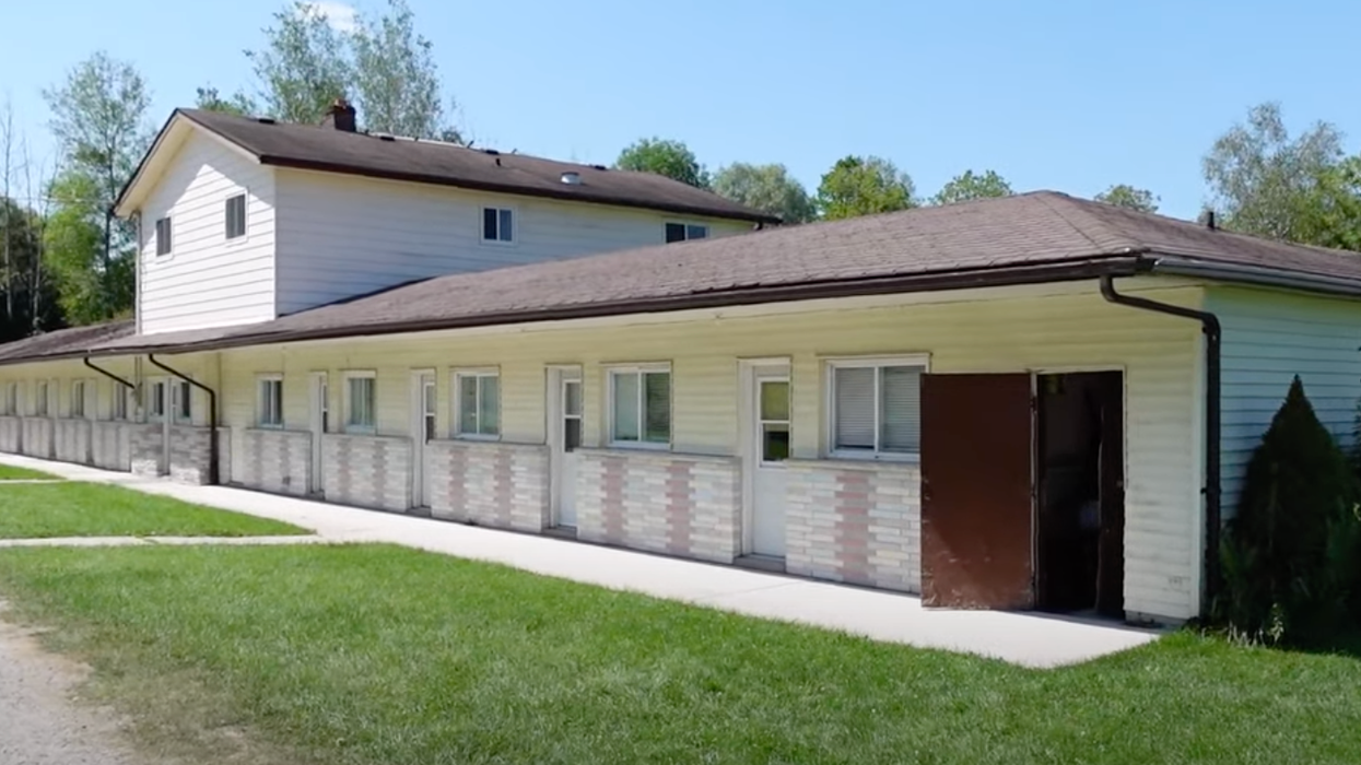 The Motel From 'Schitt's Creek' is Now For Sale