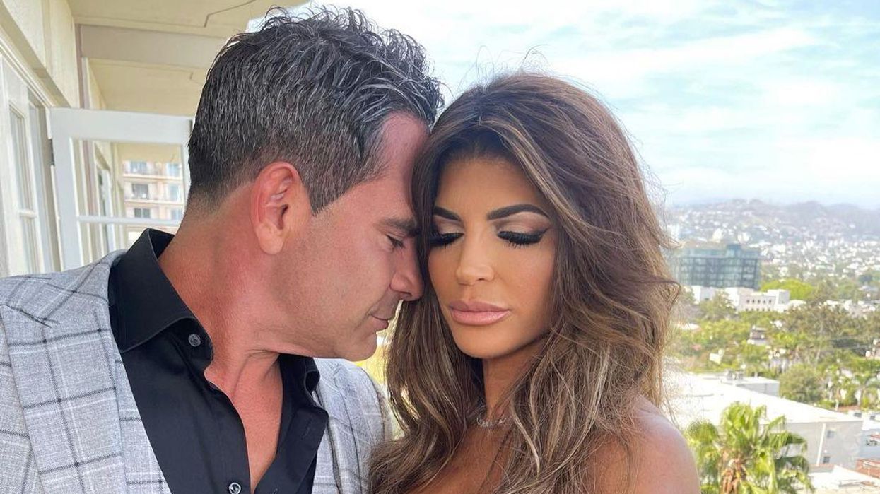 Here's How RHONJ's Teresa Giudice Handled Ramona Singer Leaking Her Wedding Info