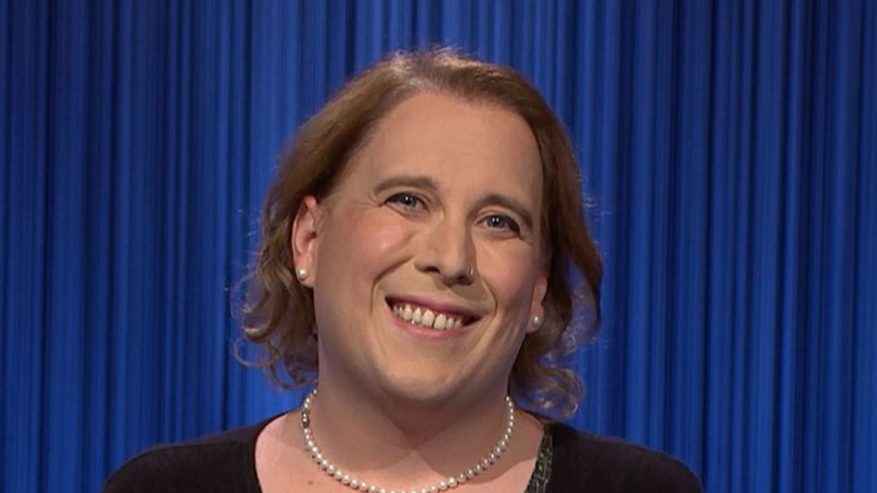 'Jeopardy!' Star Amy Schneider Breaks New Record