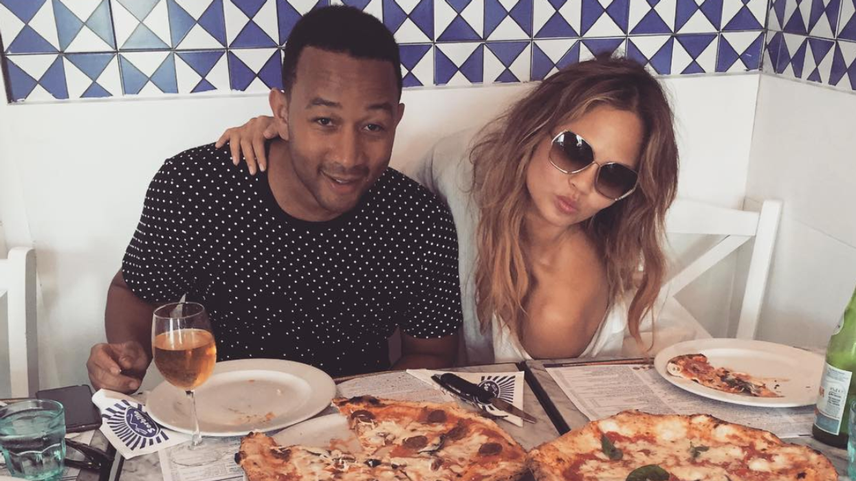 National Pizza Day: Celebs Who LOVE Pizza