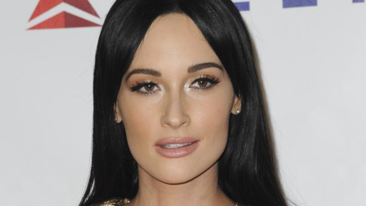 Source Confirms Relationship Between Kacey Musgraves and Dr. Gerald Onuha