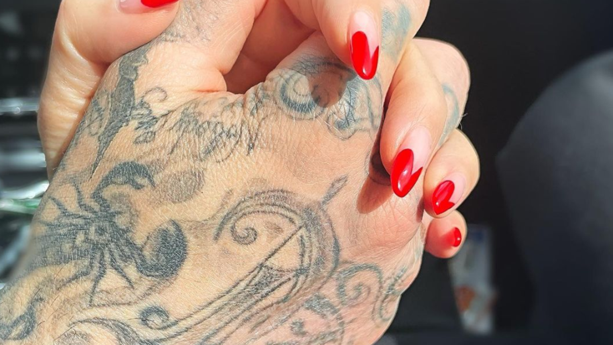 Kourtney Kardashian and Travis Barker are Instagram Official