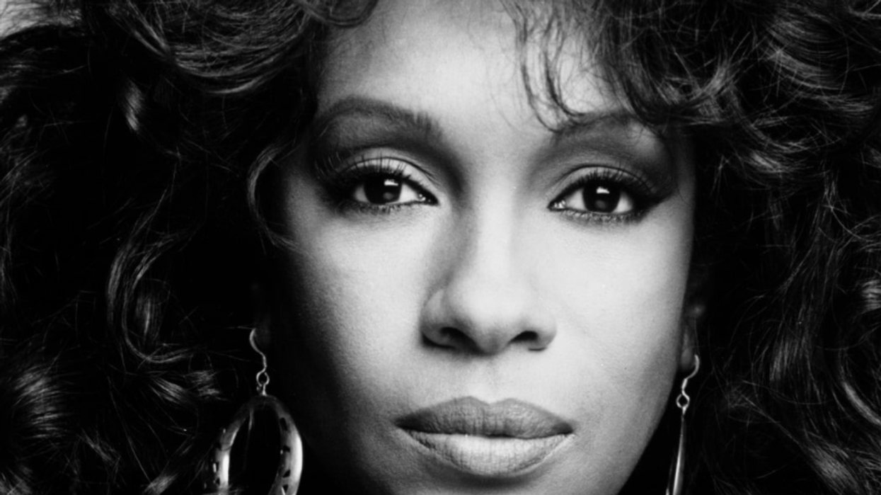 Celebrities React to Mary Wilson's Passing