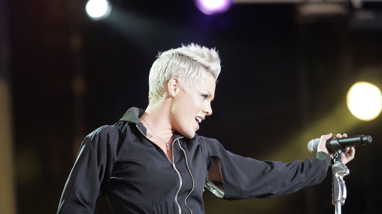 Pink Gives Away Thousands of Banned Books During Florida Concerts