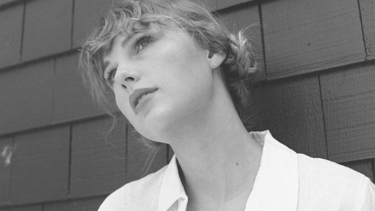 Taylor Swift's First Live Performance Of 'Folklore' Confirmed For ACM Awards