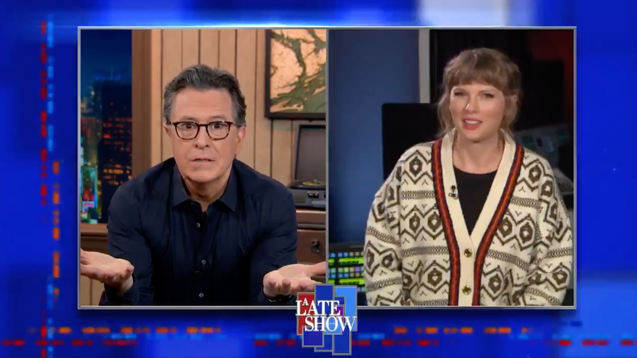 Fans are Convinced that Taylor Swift is Re-Releasing Her Album 1989 Next