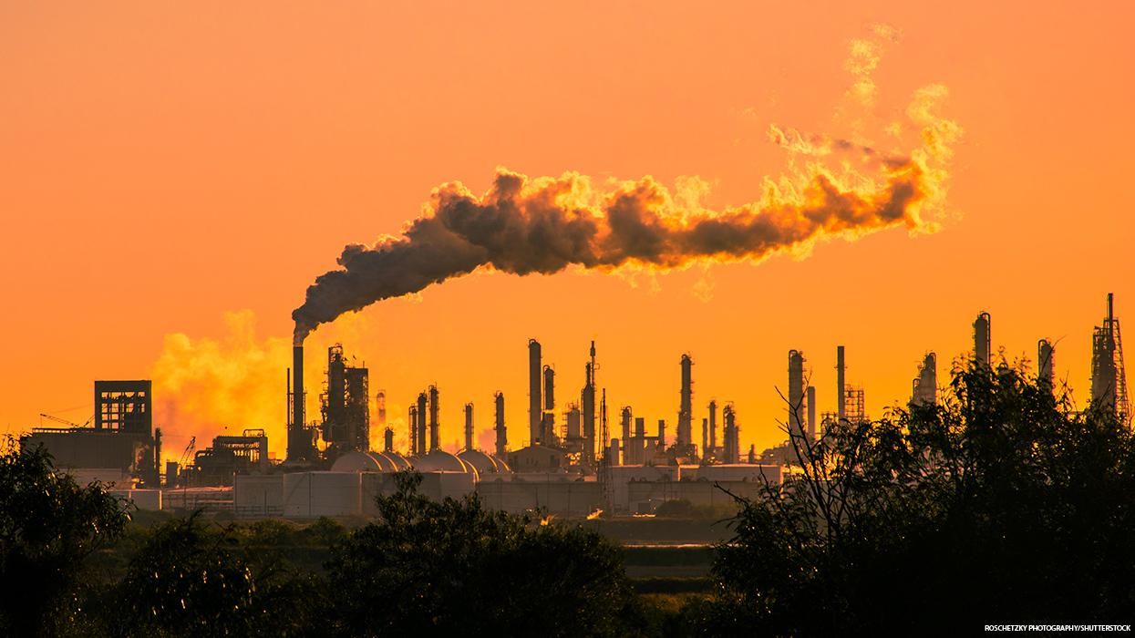 The World Is Failing to Meet Standards of Paris Climate Agreement