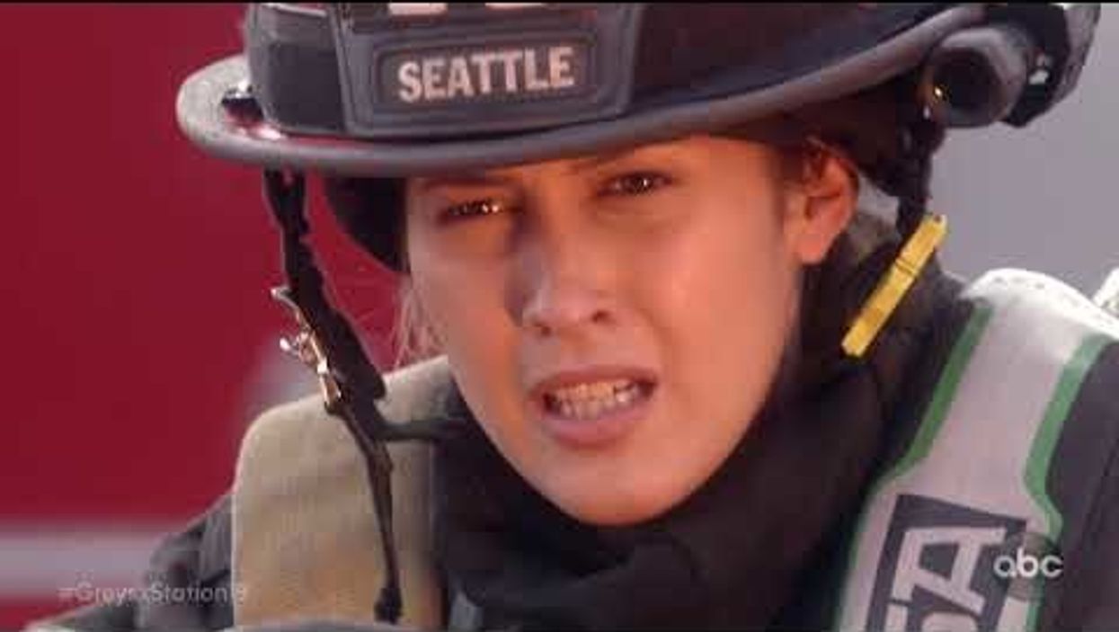 Trailer: 'Grey's Anatomy' Season 17 Premiere Will Crossover With 'Station 19'