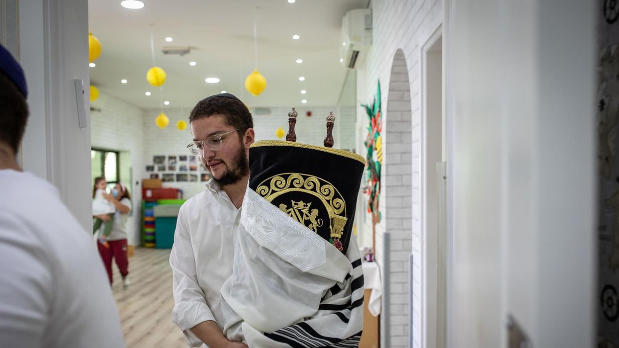 UAE holocaust schools