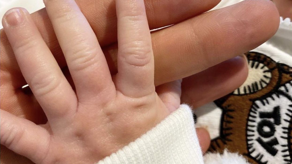 Yolanda Hadid Posts New Photo Of Gigi Hadid and Zayn Malik's Baby